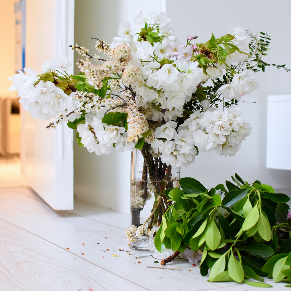 Floral Subscription - White Palette