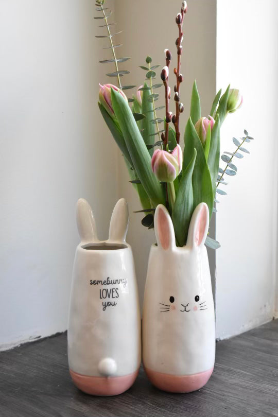 
                  
                    Load image into Gallery viewer, Somebunny loves you vase
                  
                
